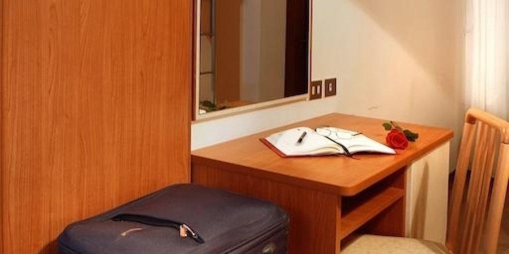 Hotel Abacus 3*